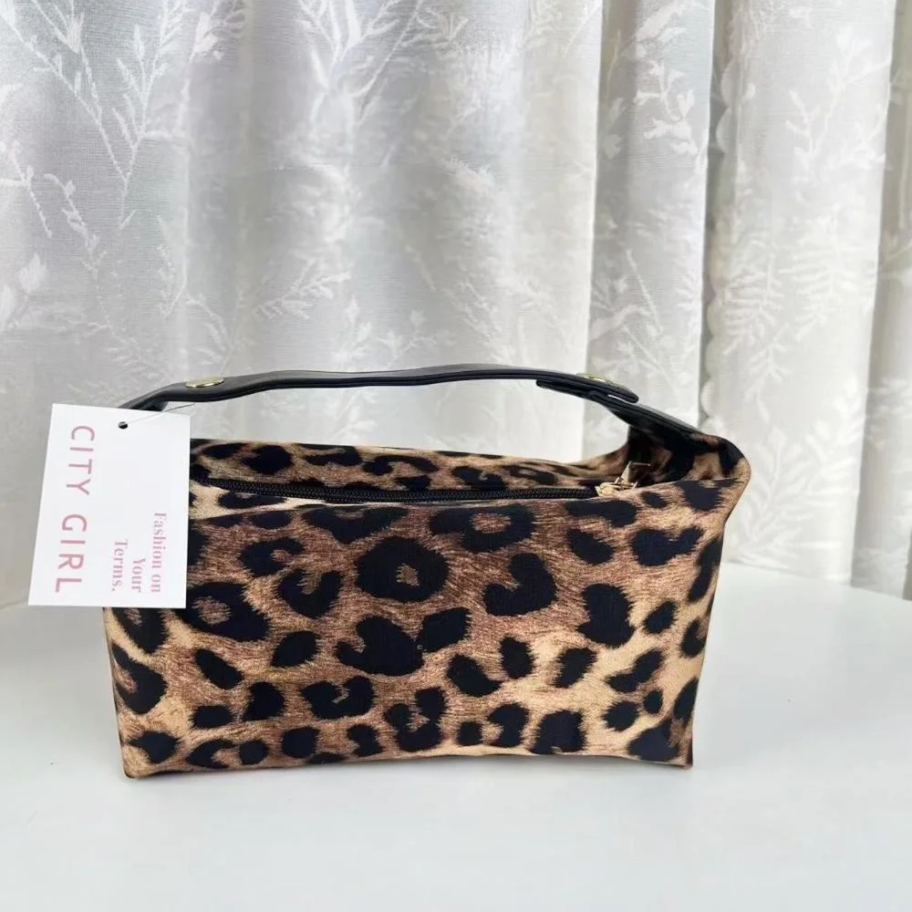 P*10 POPRT COSMETICO CITY GIRL