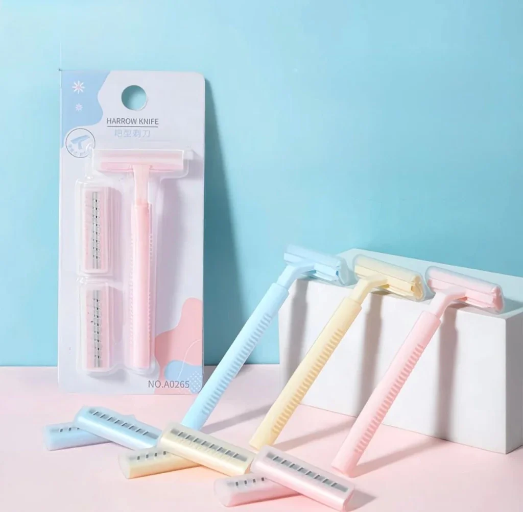 P*12 AFEITADORA CON REPUESTO