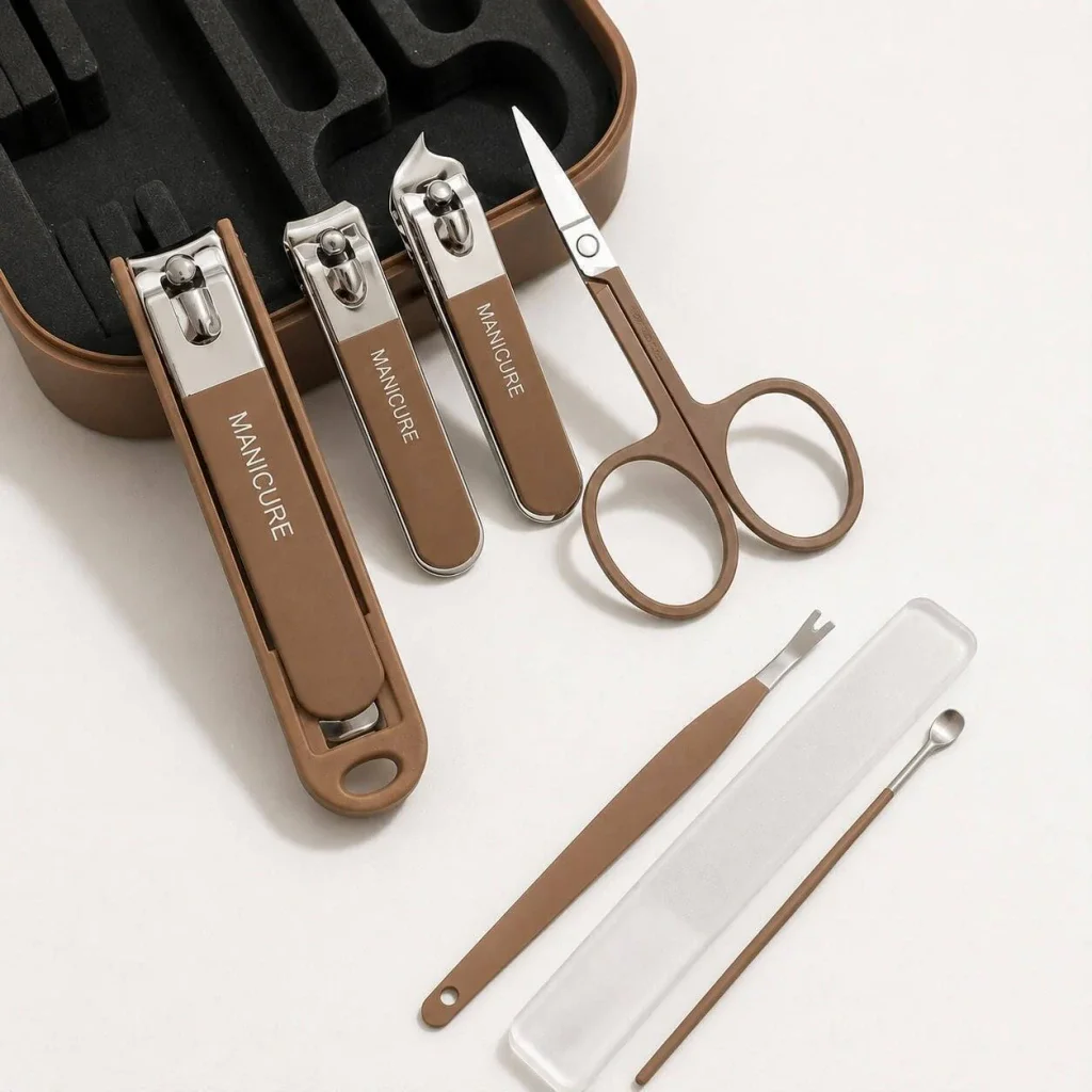 KIT DE MANICURA CON ESTUCHE 8PCS ELOISE