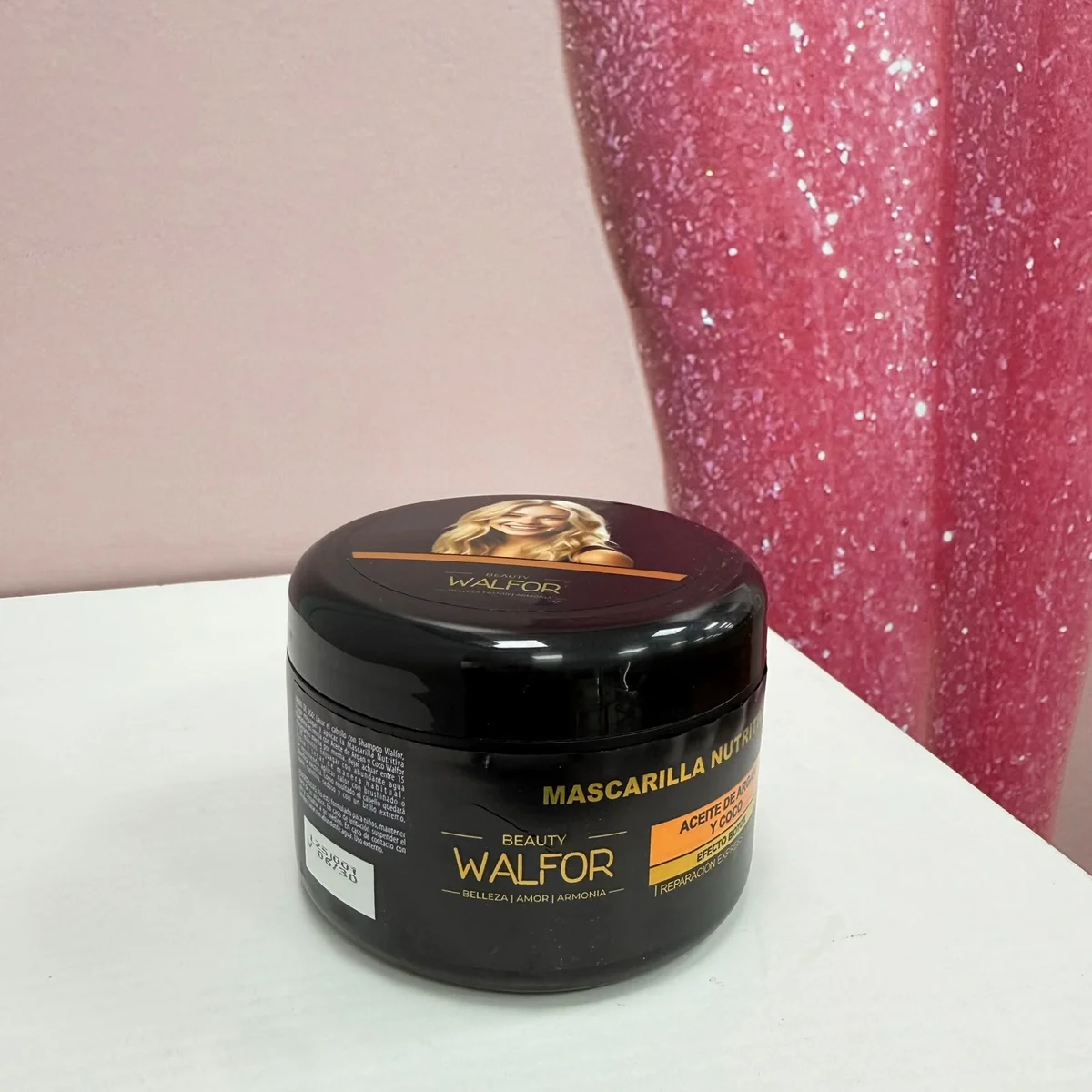 MASCARILLA NUTRITIVA ACEITE DE ARGAN Y COCO 250G WALFOR